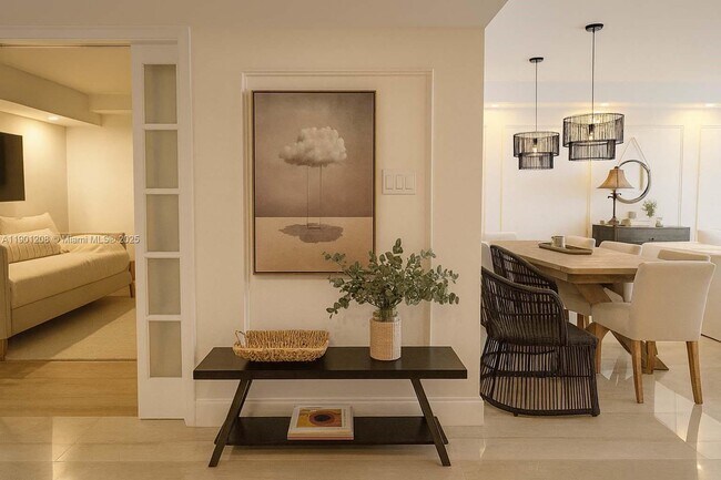 Building Photo - 8877 Collins Ave