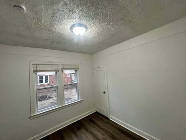 Building Photo - 18095 Goulburn Ave