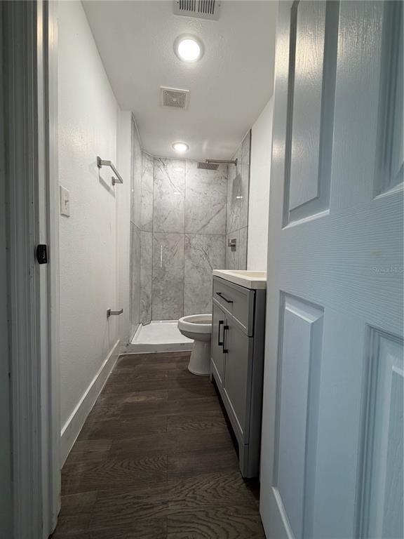 Building Photo - 517 Peninsular Dr