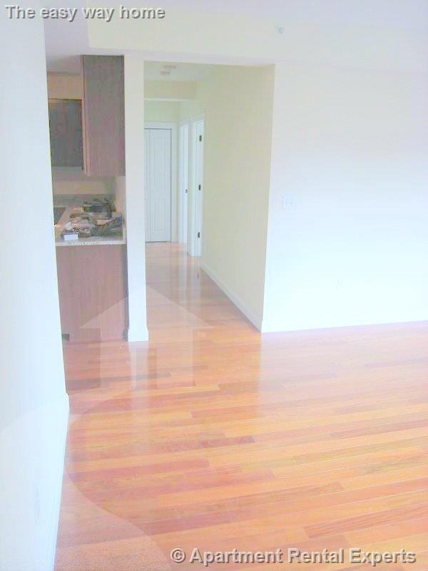 Building Photo - 43-45 Pitman St Unit #202