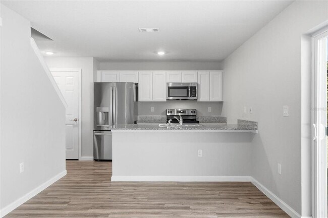 Building Photo - 64 Foxhall Ln