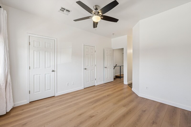 Building Photo - 525 N Miller Rd