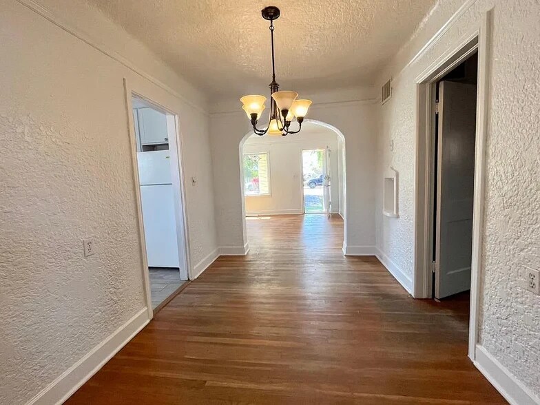 Dining Room into Living Room - 822 E Whitton Ave
