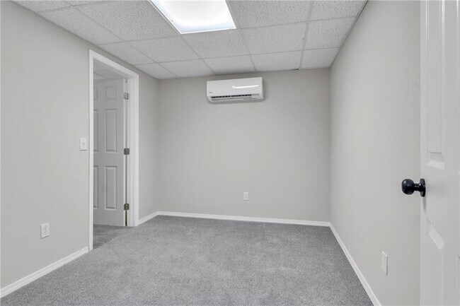 Building Photo - 1900 Tribble Ridge Dr