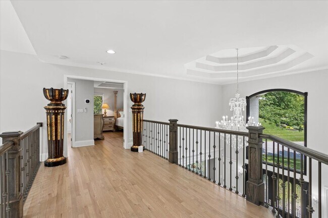 Building Photo - 9200 Falling Waters Dr W