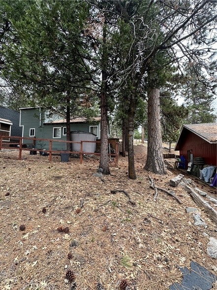 Building Photo - 32064 Hunsaker Way