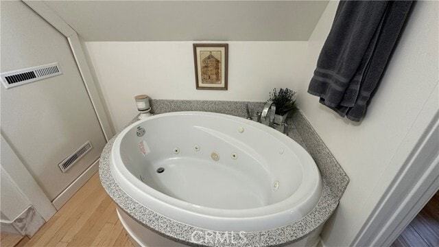 Building Photo - 927 6th St