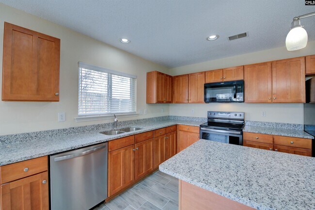 Building Photo - 104 Pepper Grass Dr