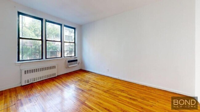 Primary Photo - 0 bedroom in Manhattan NY 10128