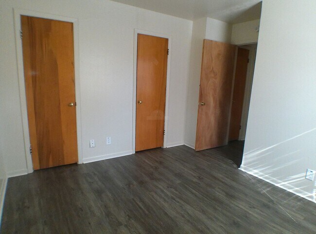 Building Photo - 1315 Zephyr Rd