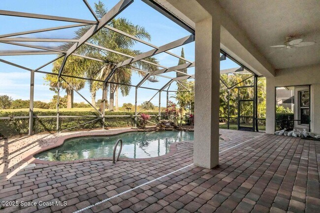 Building Photo - 6565 Arroyo Dr