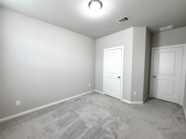 Building Photo - 30366 Centipede Grv Ln