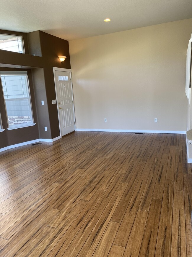 Building Photo - 2821 Rigden Pkwy