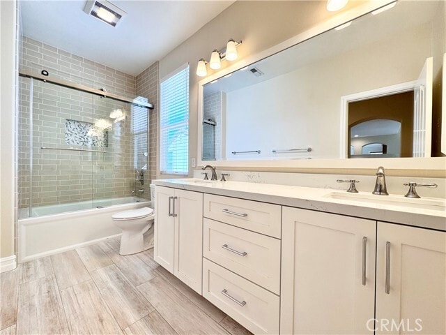 Building Photo - 5 Golden Bear Ct
