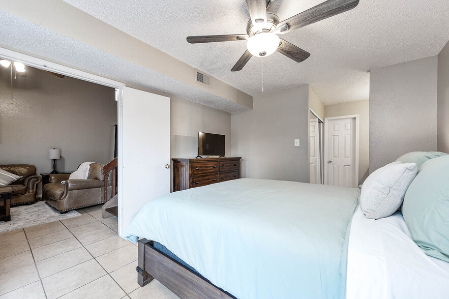 Downstairs Bedroom - 200 Pecan Dr