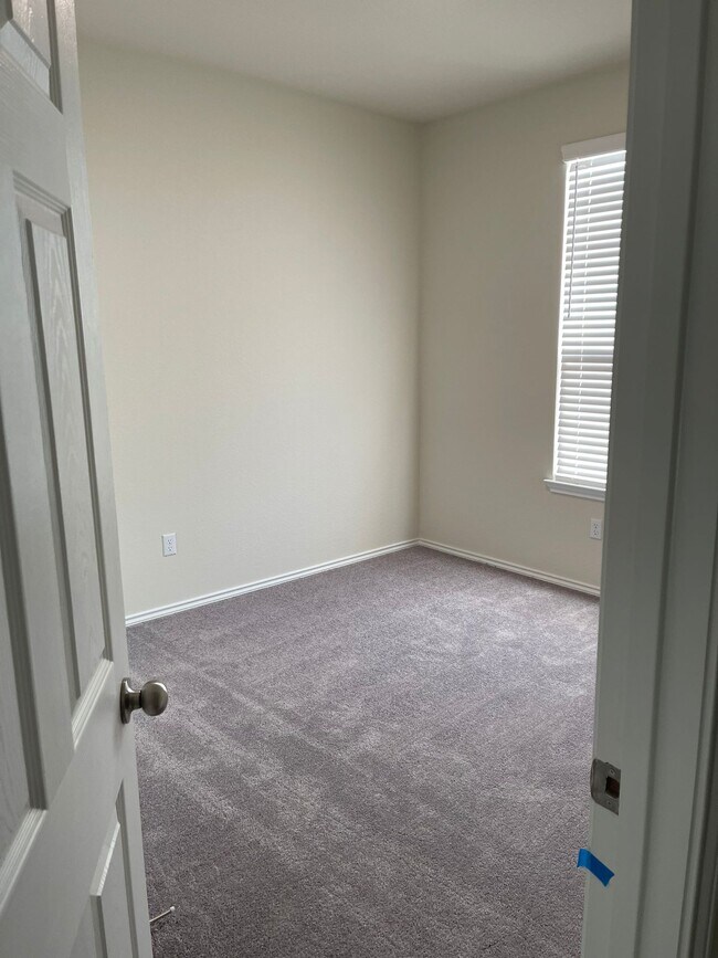 Building Photo - 161 Prairie Falcon Wy