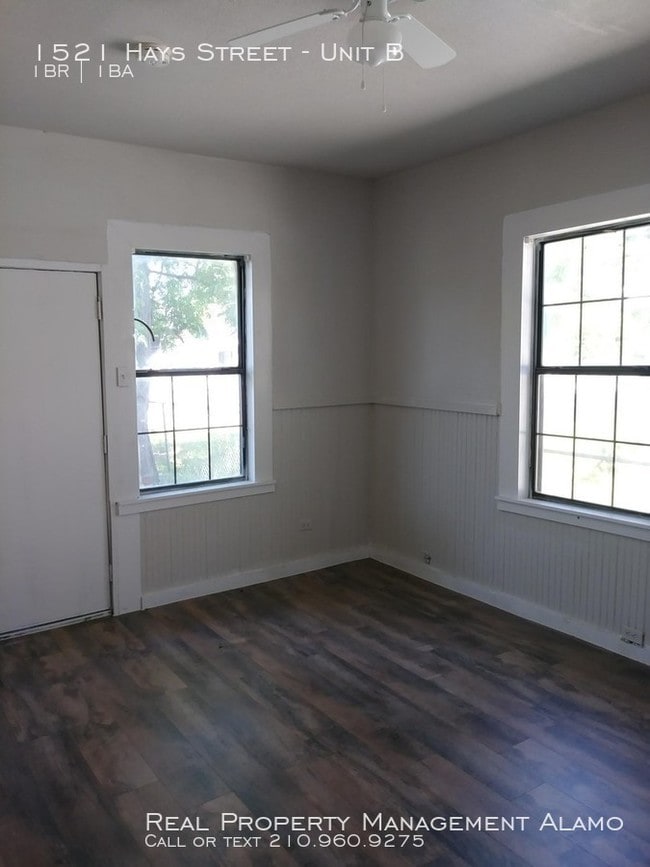 Building Photo - 1521 Hays St