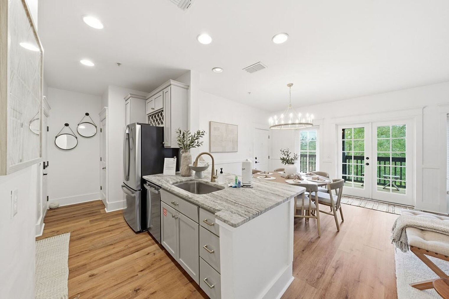 Building Photo - 122 Georgetown Ave