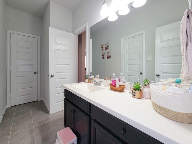 Building Photo - 4010 Palmer Meadow Ct