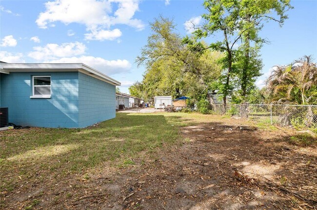 Building Photo - 4403 N 48th St