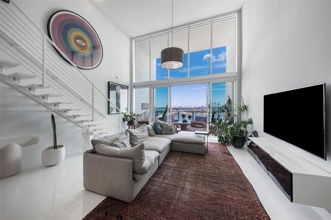 Building Photo - 1040 Biscayne Blvd