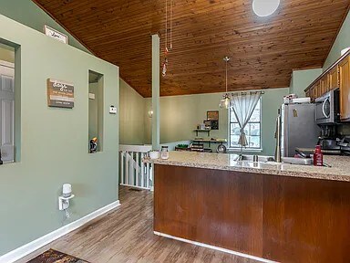 Building Photo - 1452 Hartland Woods Way