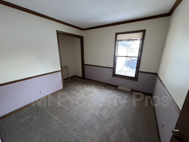 Building Photo - 3204 Chateau Ct