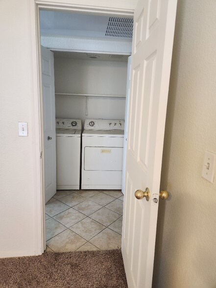 Building Photo - 3848 N 3rd Ave