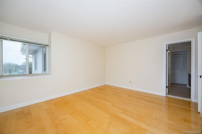 Building Photo - 54 Bennett Common Way