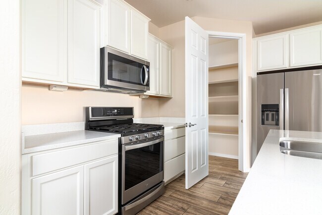 Building Photo - 22912 E Marsh Rd