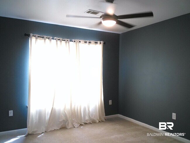 Building Photo - 1517 Regency Rd