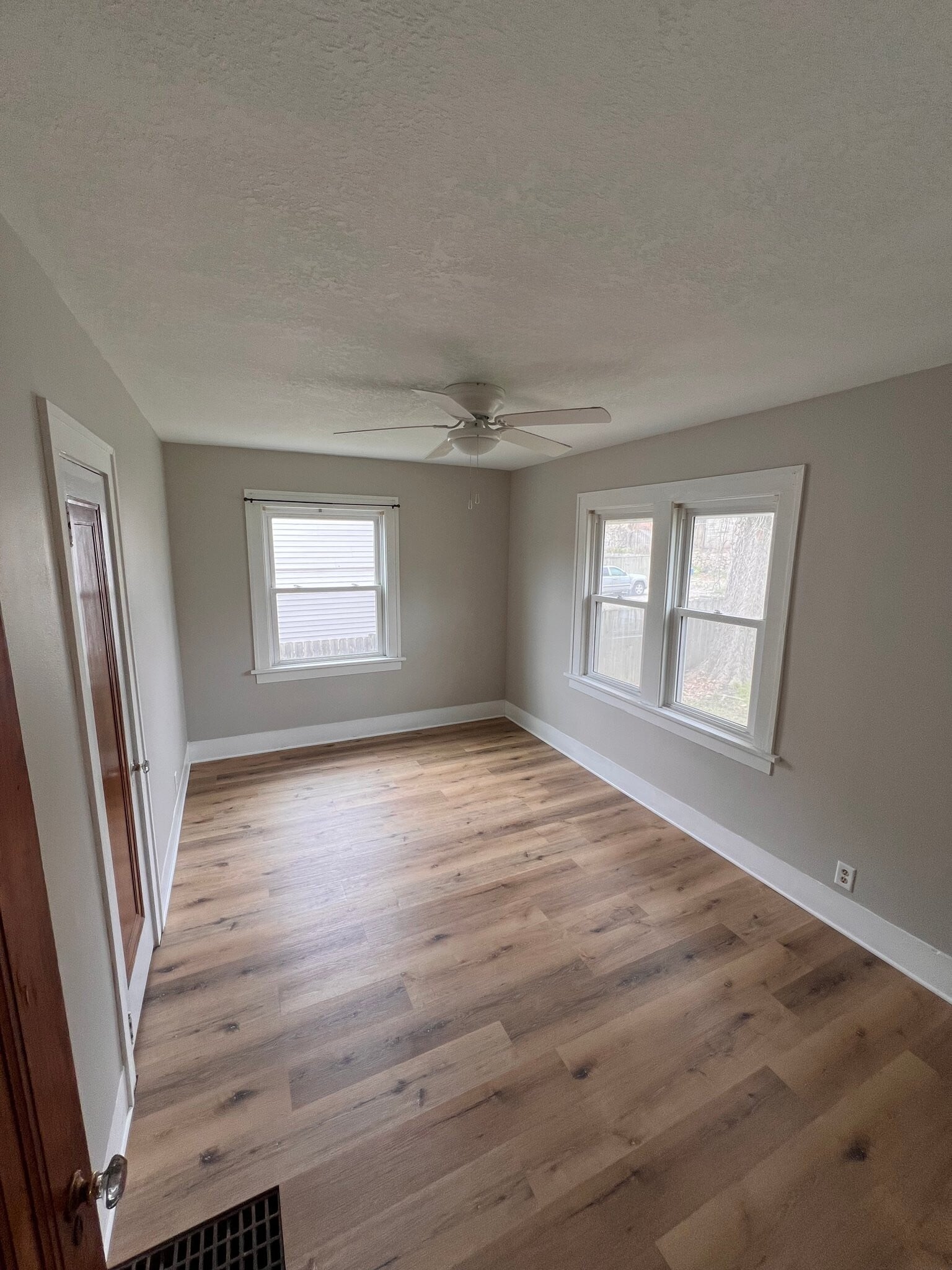 Building Photo - 1106 Arthur Ave