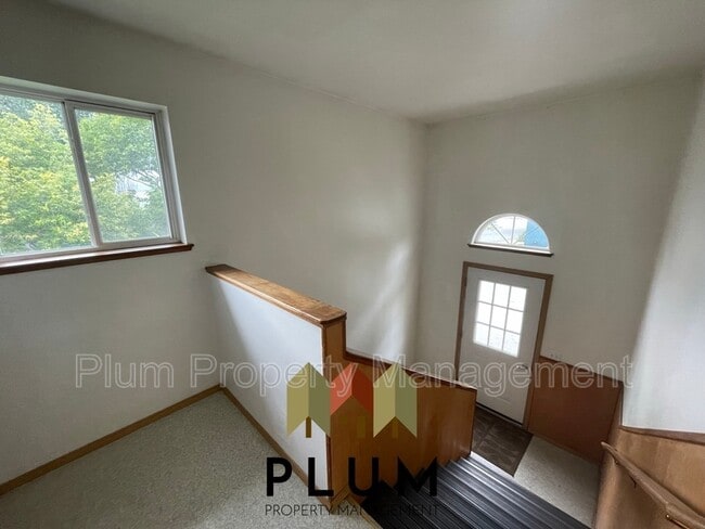 Building Photo - 1023 Cooley St