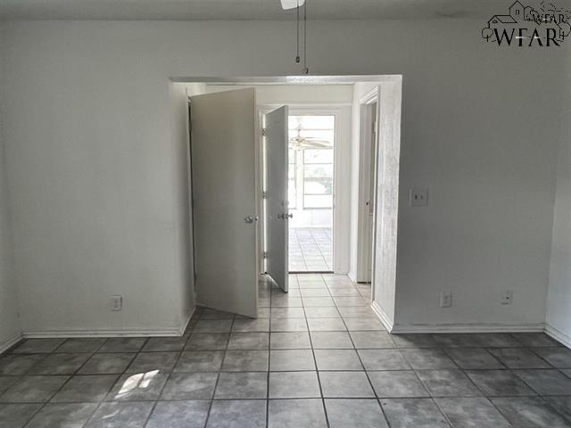 Building Photo - 3020 Cunningham Dr