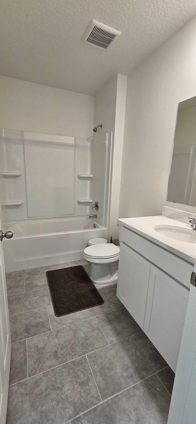 Building Photo - 528 Seafoam Cir