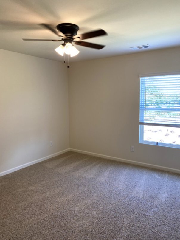 Building Photo - 5420 BARBERRY AVENUE