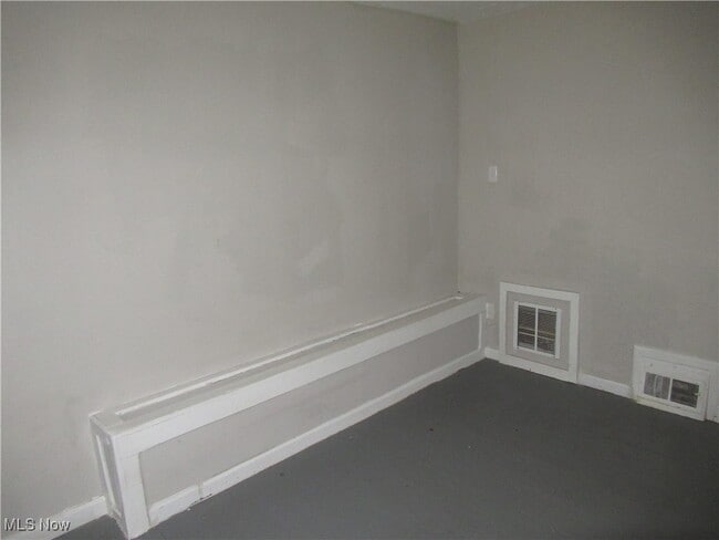 Building Photo - 1343 Churchill Rd