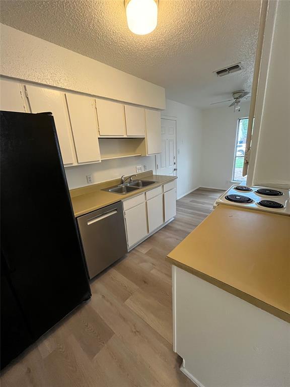 Building Photo - 905 Fieldwood Dr