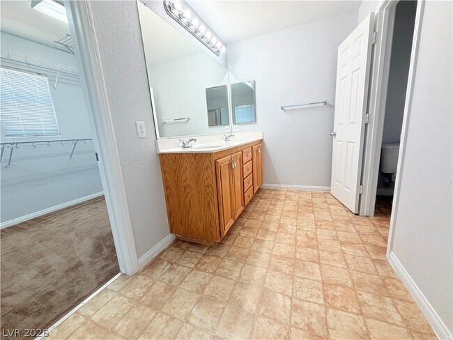 Building Photo - 5604 Rocky Ravine Ave
