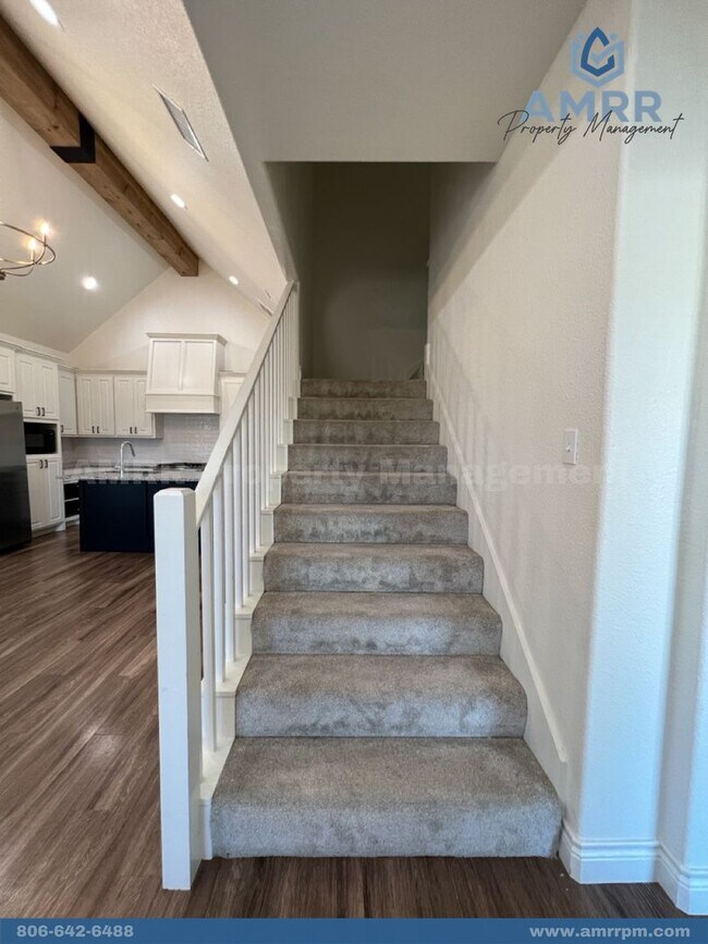Building Photo - Easy Living with AMRR: Beautiful 4-Bedroom Home Near HEB