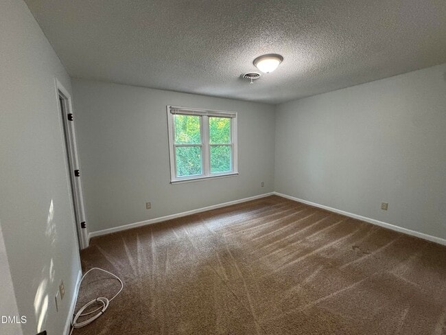 Building Photo - 4200 Bertram Dr
