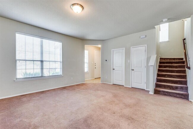 Building Photo - 712 Whitemarsh Dr