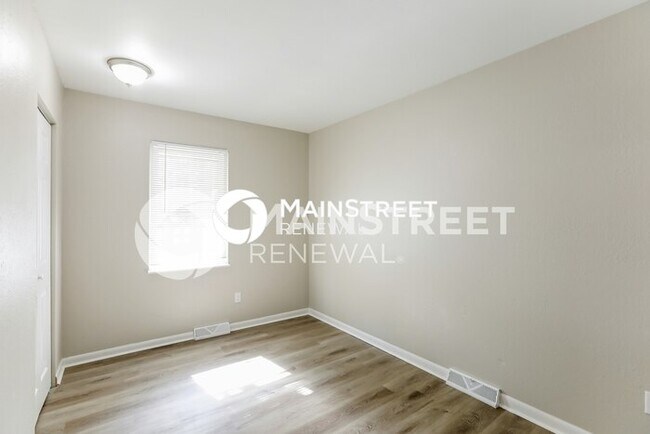 Building Photo - 3 Bedroom Pet-Friendly Home in Independenc...
