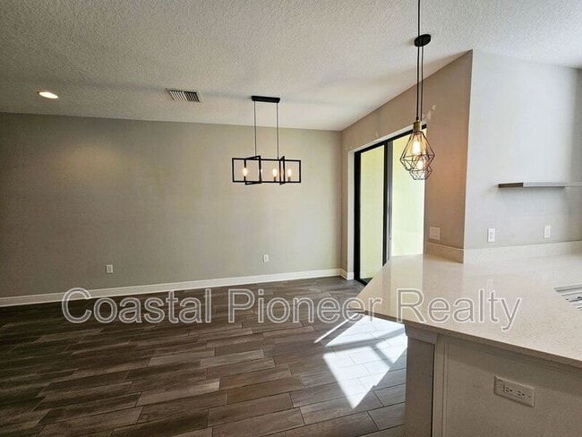 Building Photo - 30219 Southwell Ln