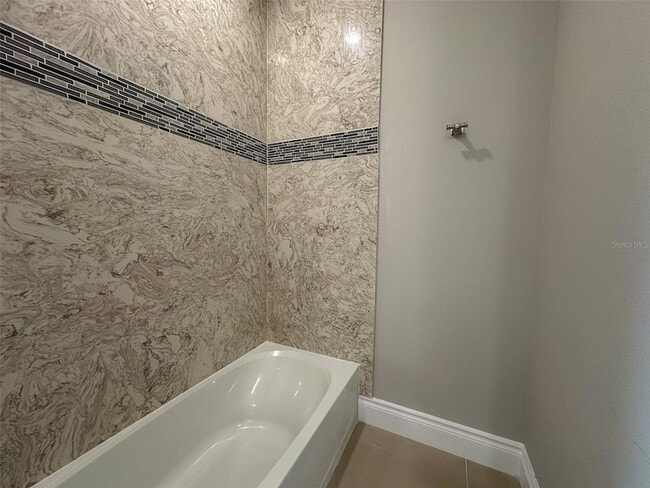 Building Photo - 1866 Brentwood Ct