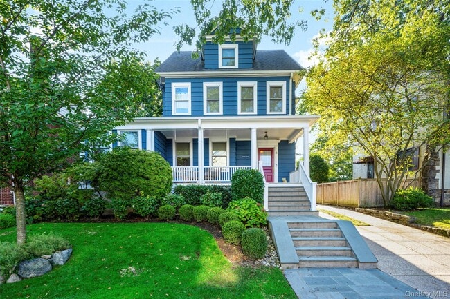 Building Photo - 5 Gerlach Pl