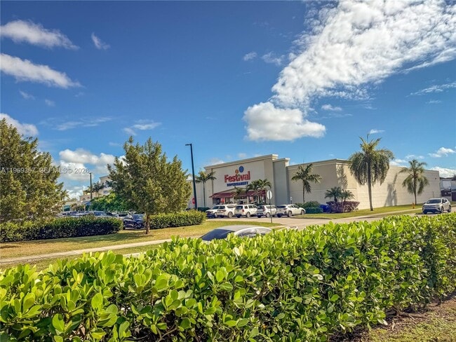 Building Photo - 14911 SW 88th Terrace