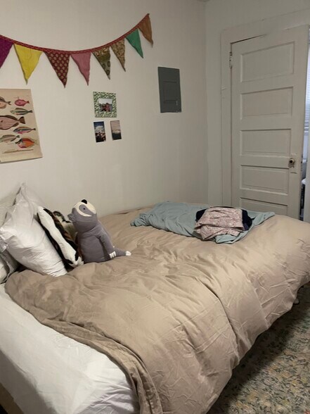 Primary Photo - 504 Thurston Ave