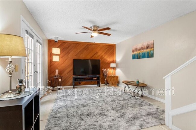 Building Photo - 4600 Lighthouse Cir