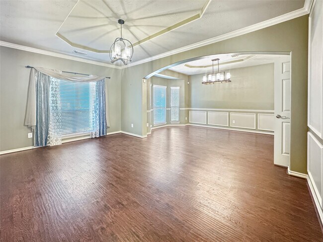 Building Photo - 25619 Canyon Crossing Dr